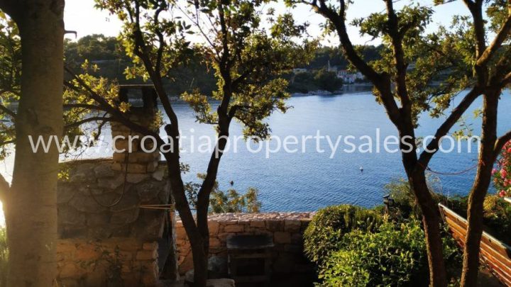 House For sale - Splitsko-dalmatinska šolta - foto 4/17