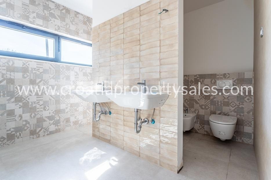 House For sale - Bjelovarsko-bilogorska Sibenik