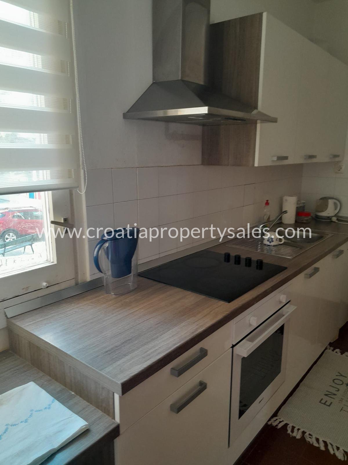 Flat For sale -  Split