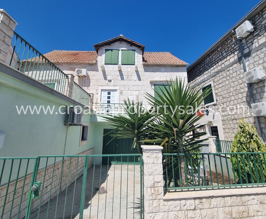 Casa In vendita -  Kastela