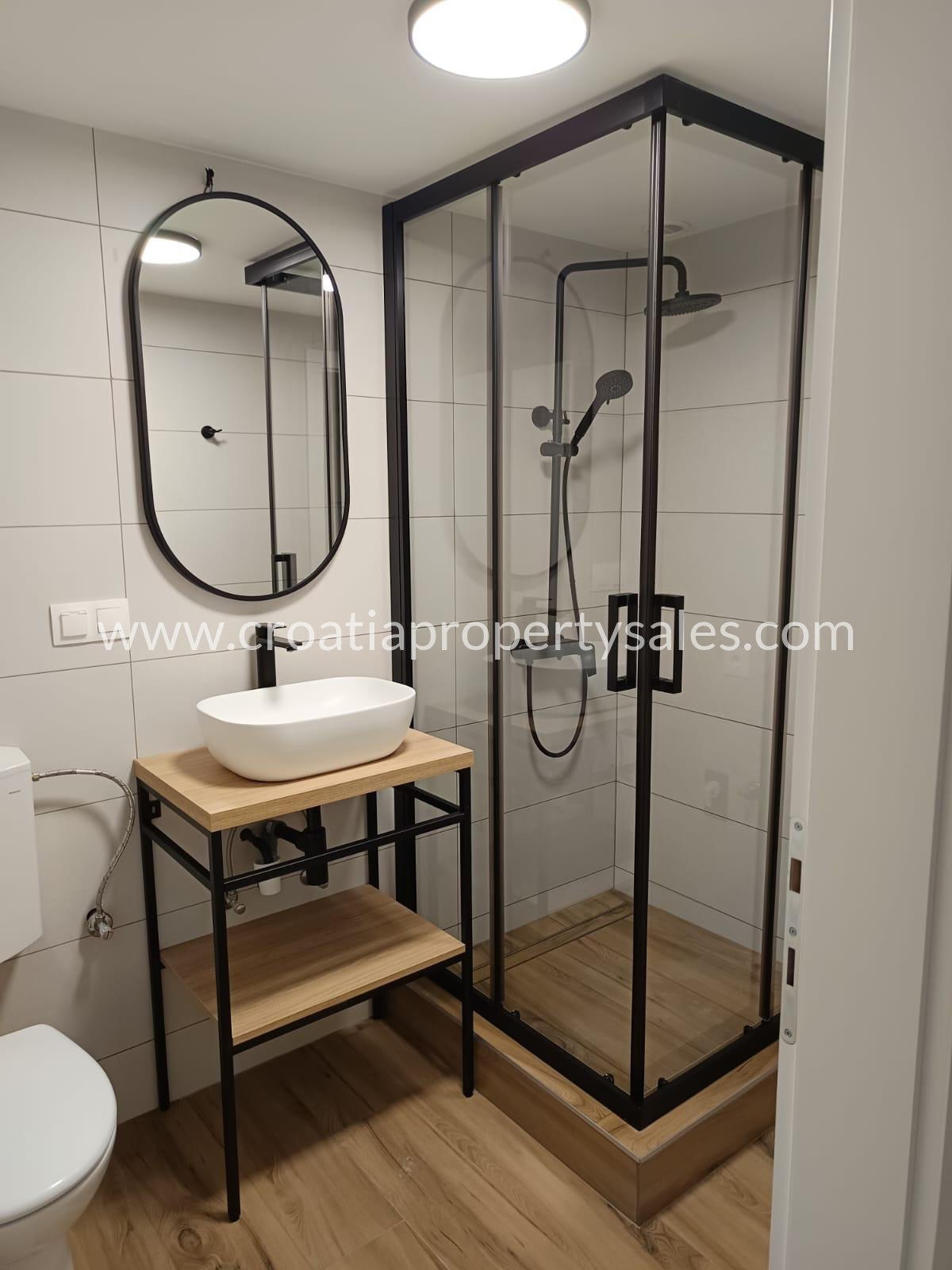 Casa In vendita - Kastela - foto 2/17