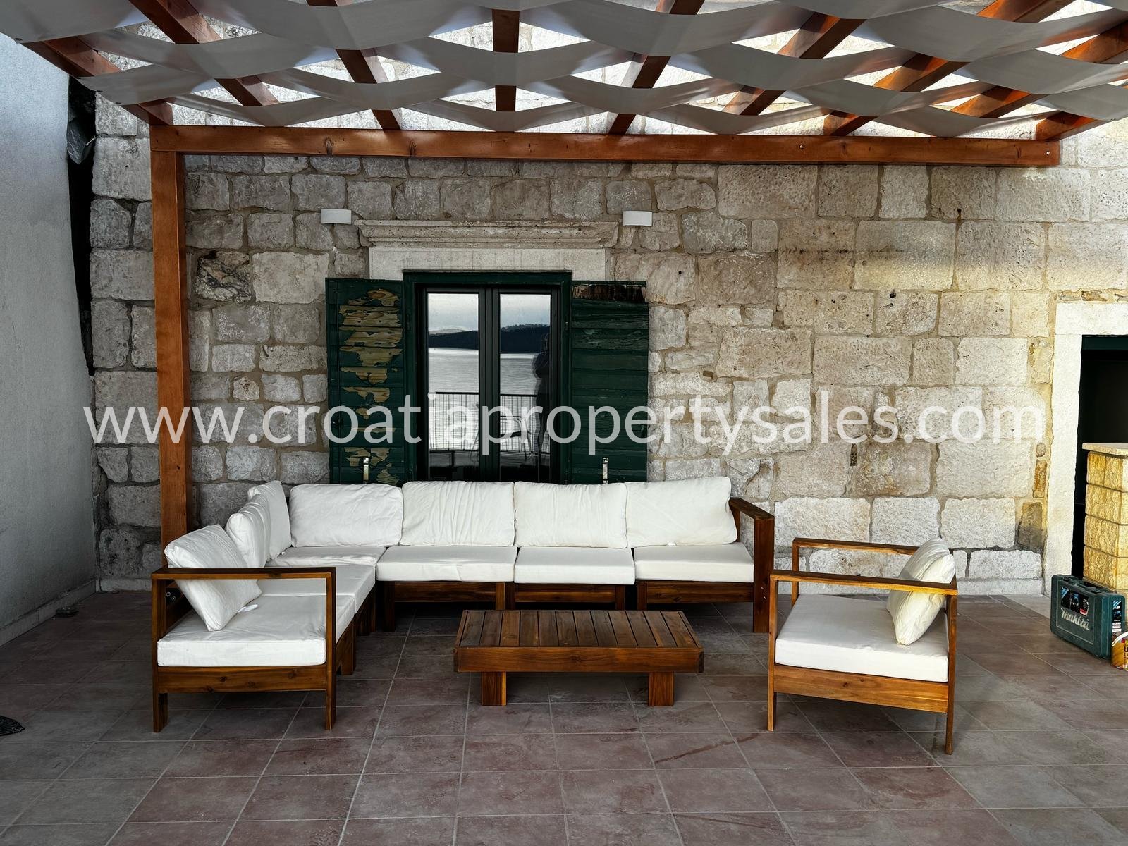 Casa In vendita -  Kastela
