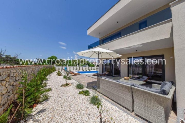 House For sale - šibensko-kninska šibenik - foto 2/4