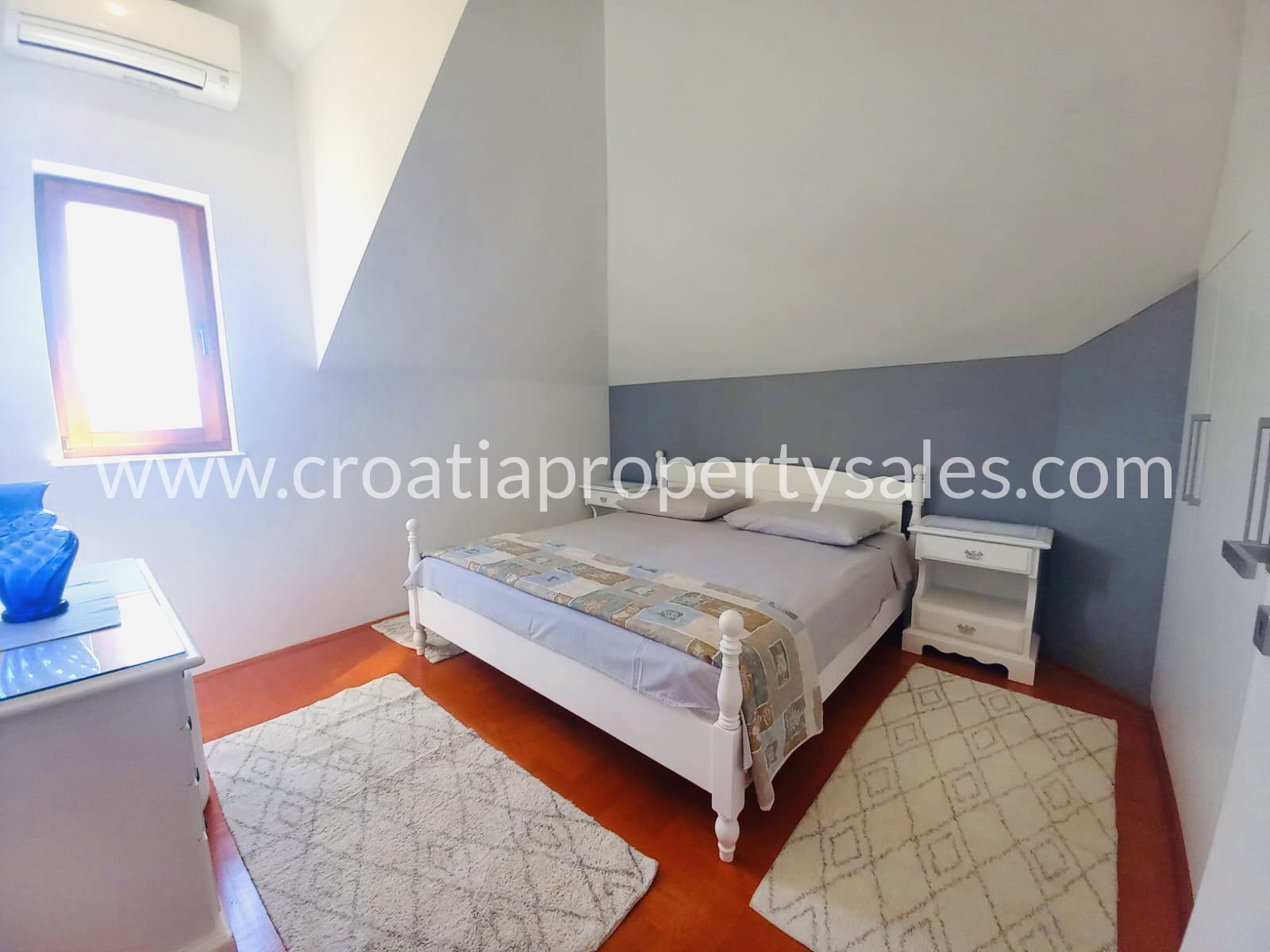 Apartma Naprodaj -  Brac