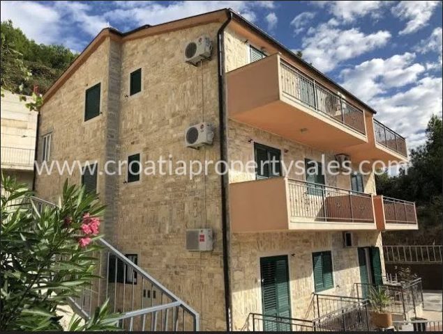 Casa in vendita 354 m² – Omis
