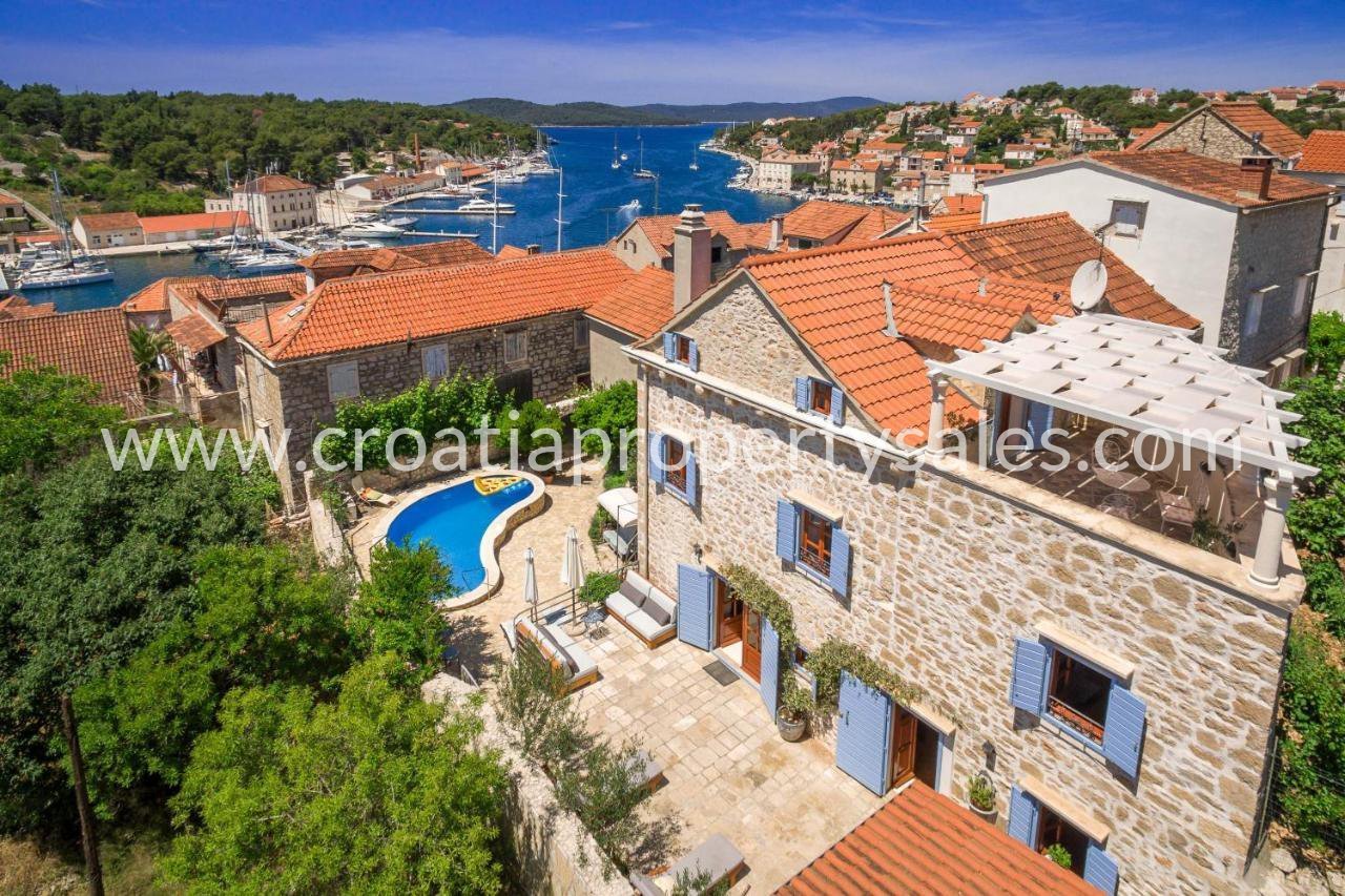 Kuća Na prodaju Brac