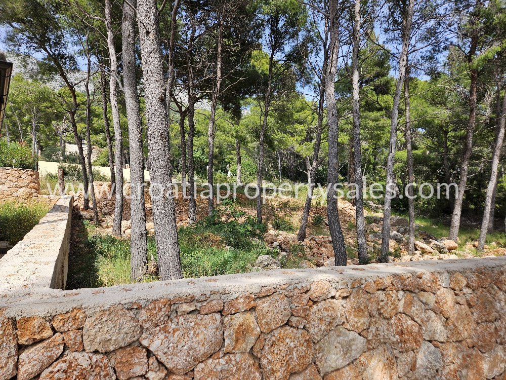 Land For sale -  Hvar