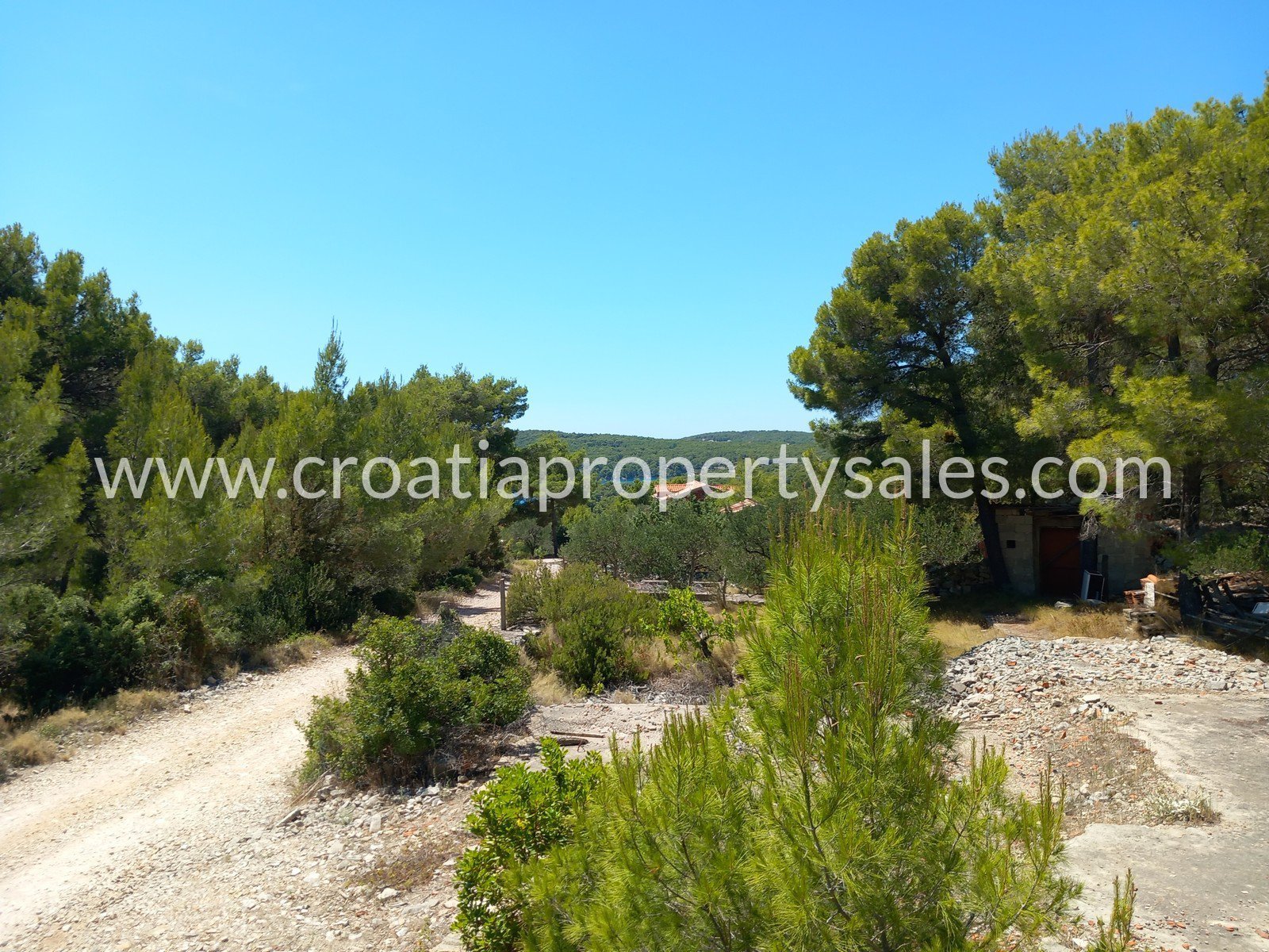 House For sale -  Brac