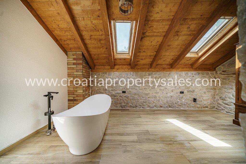 House For sale -  Sibenik