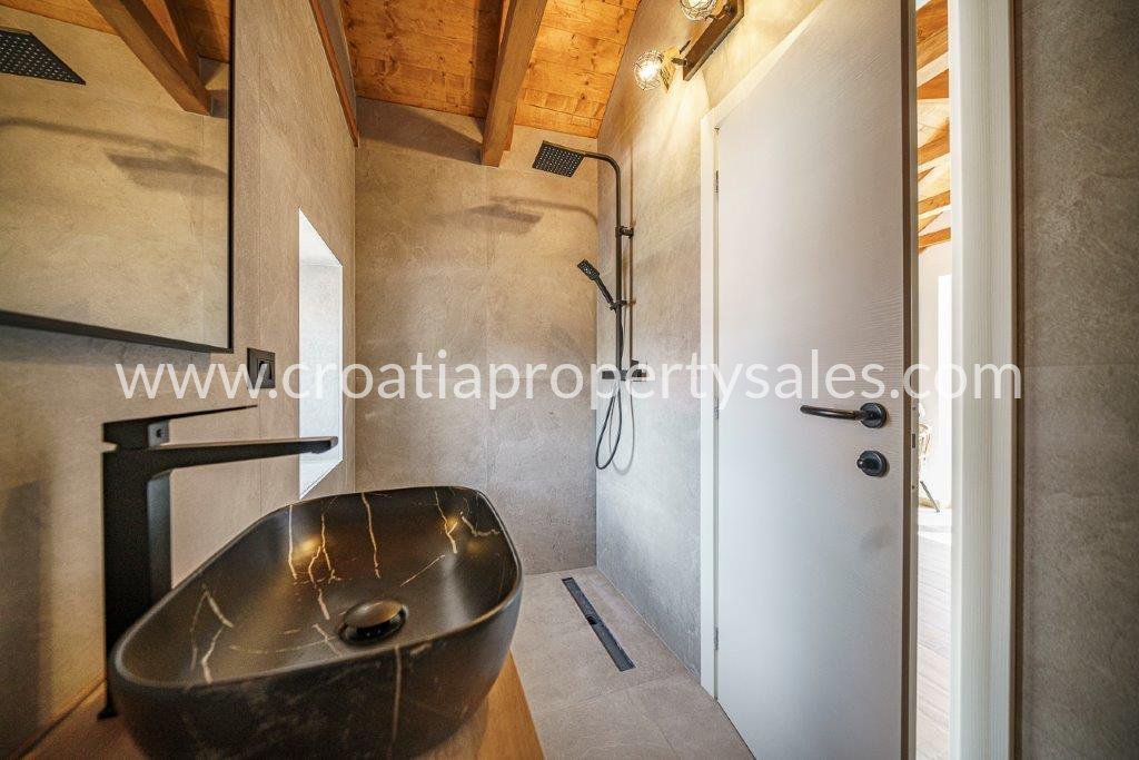 House For sale -  Sibenik