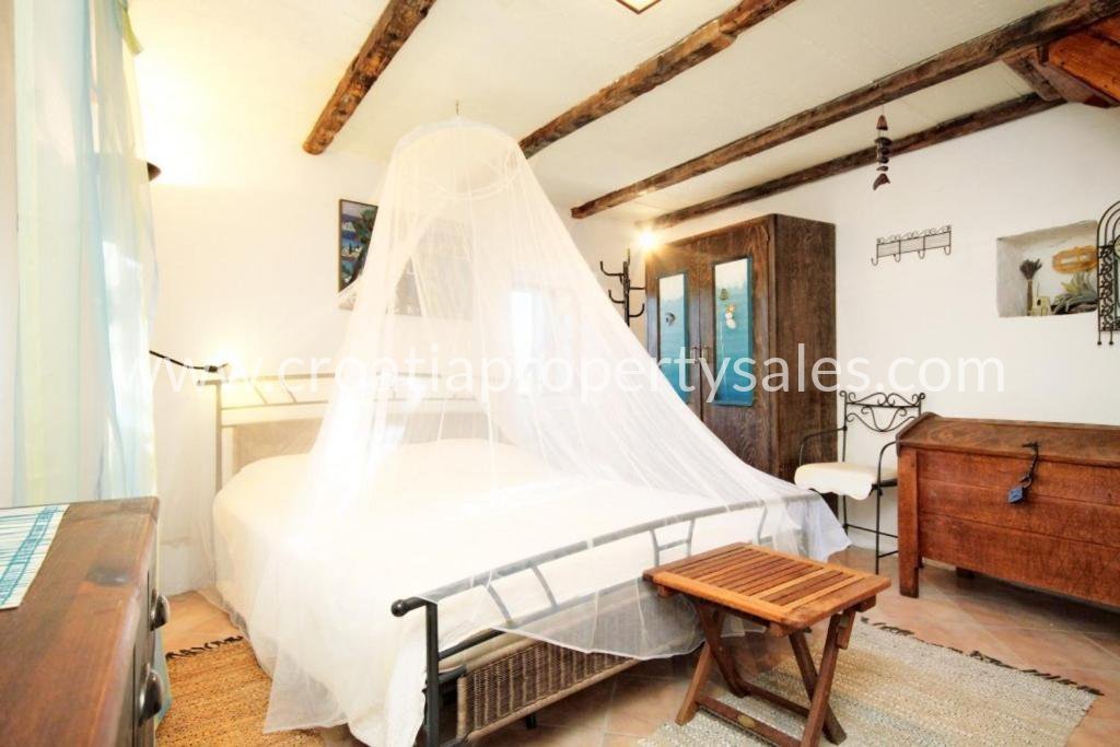 House For sale -  Vis