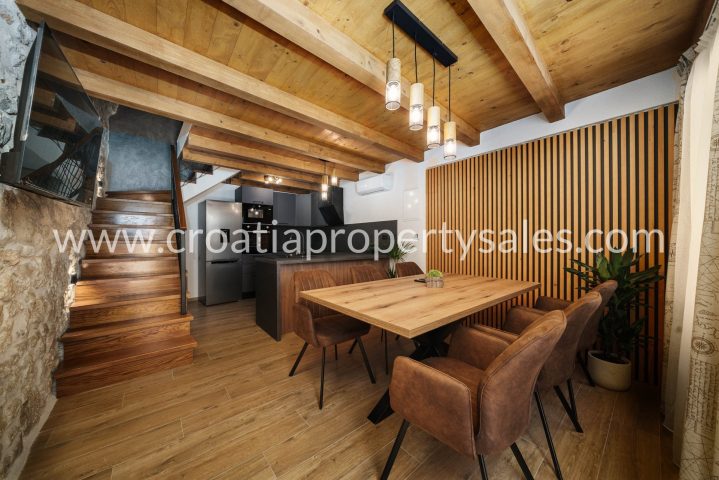 House for sale 144 m² – Sibenik