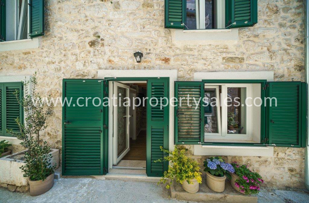 Kuća Na prodaju -  Sibenik