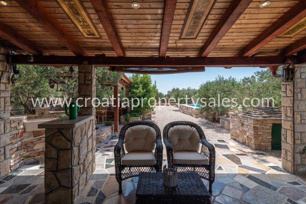 House For sale - Splitsko-dalmatinska Šolta