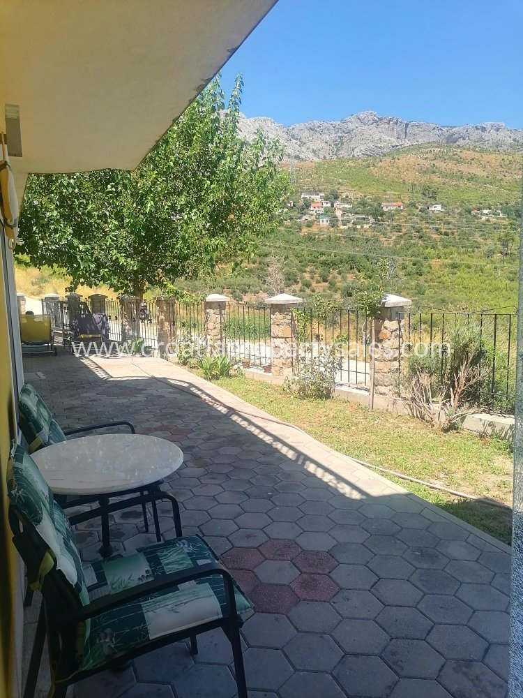 Kuća Na prodaju -  Split