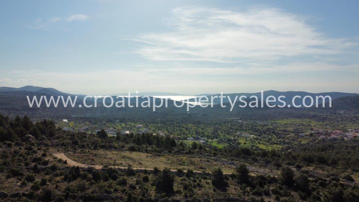 Parcela na predaj 21000 m² – Trogir/Ciovo