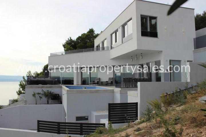 Casa in vendita 220 m² – Omis