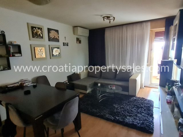 Flat For sale - Splitsko-dalmatinska Omiš - foto 2/9