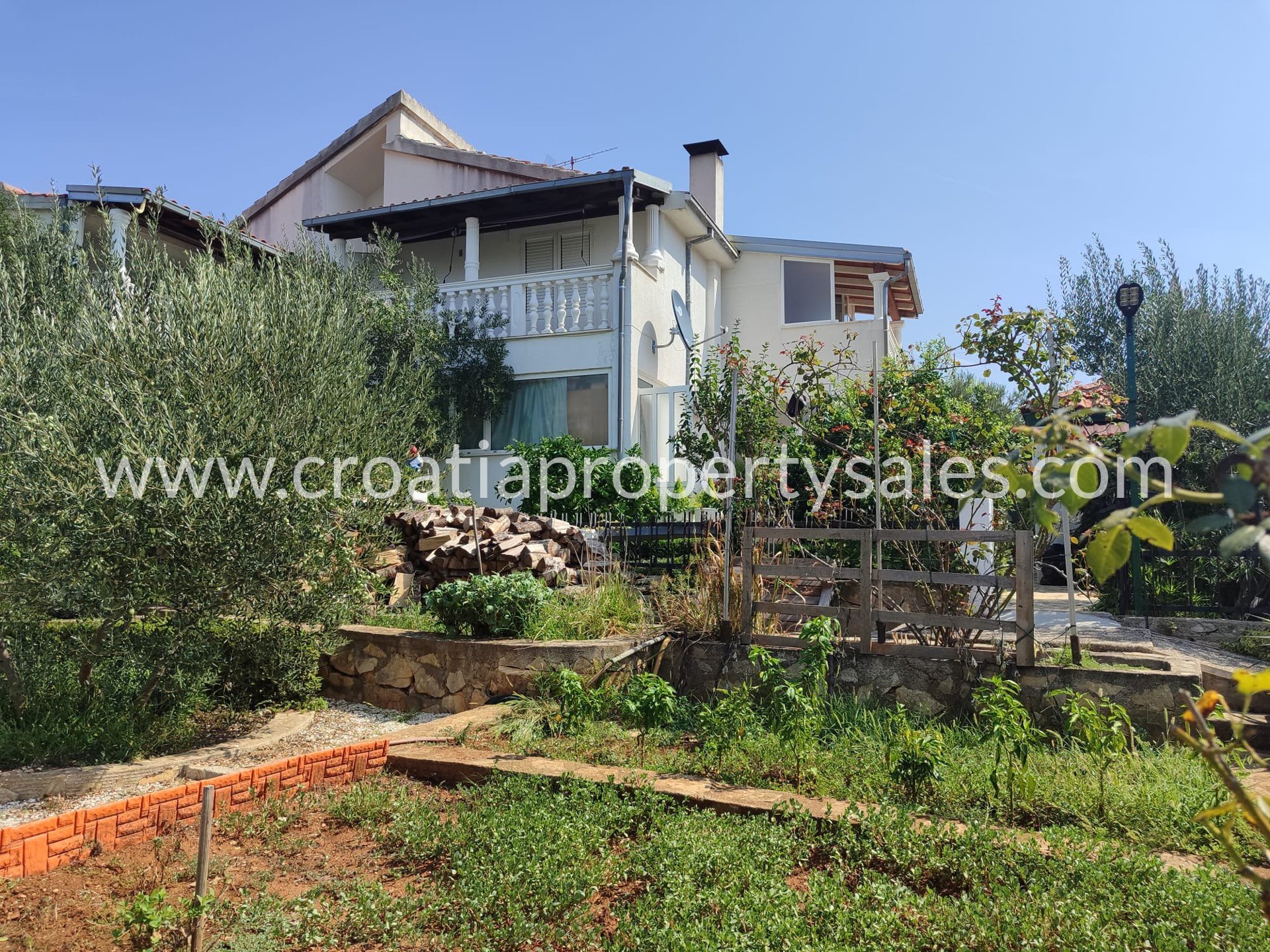 Casa In vendita - Rogoznica - foto 1/11