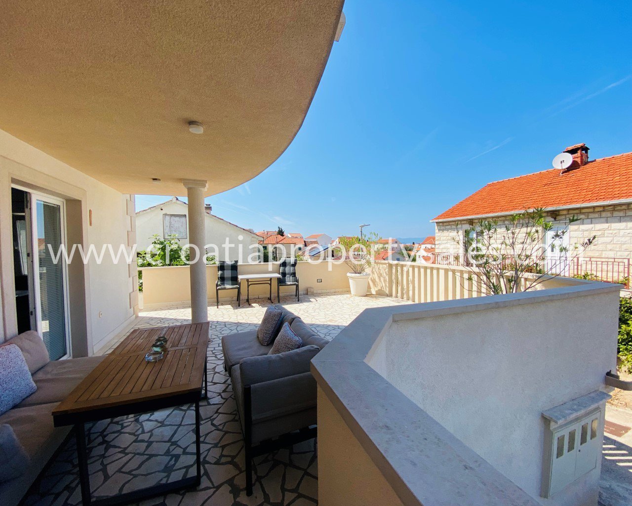 Apartma Naprodaj -  Brac