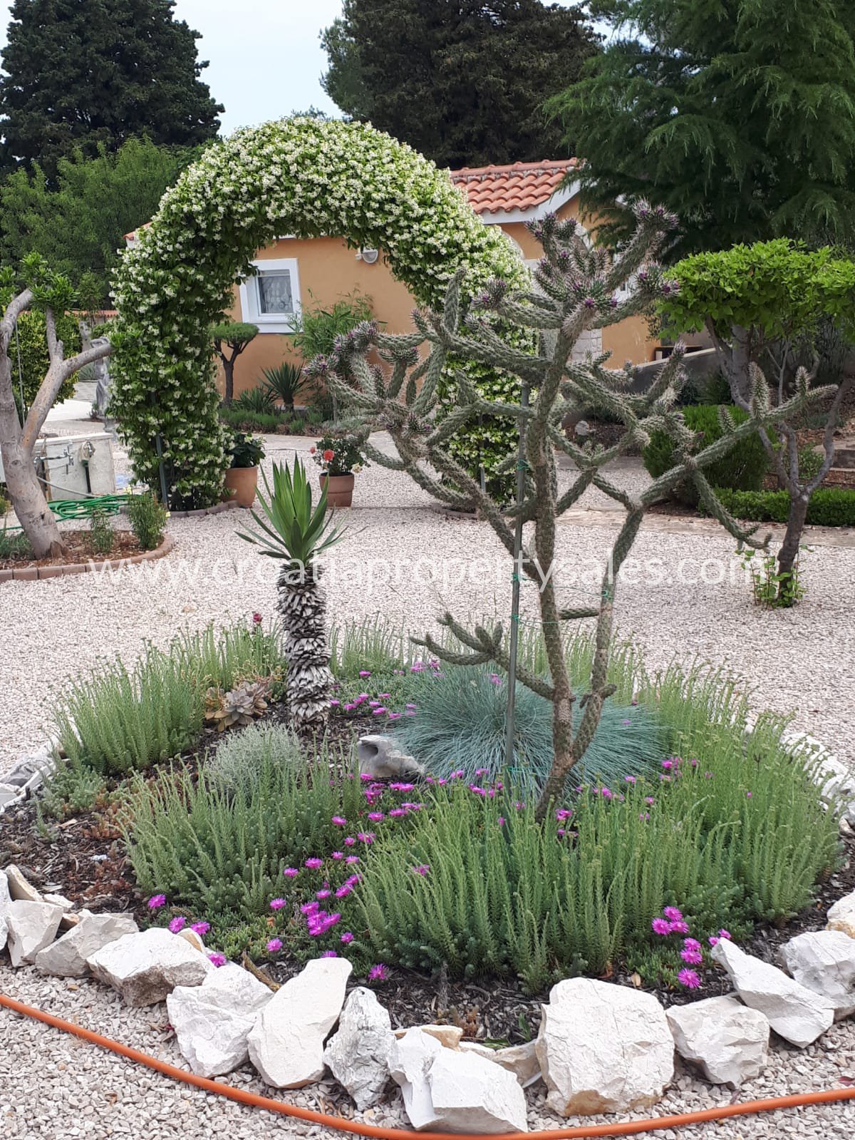 Kuća Na prodaju -  Sibenik