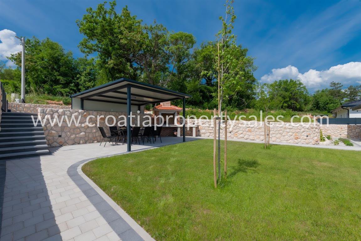 Casa In vendita - Splitsko-dalmatinska Makarska