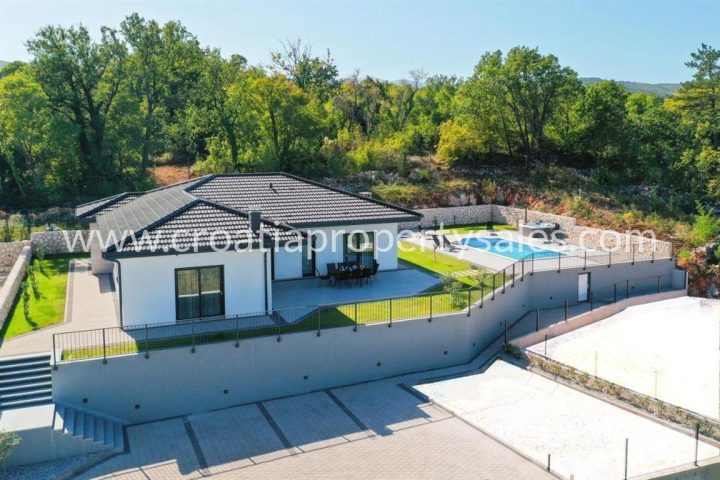 Casa in vendita 145 m² – Makarska