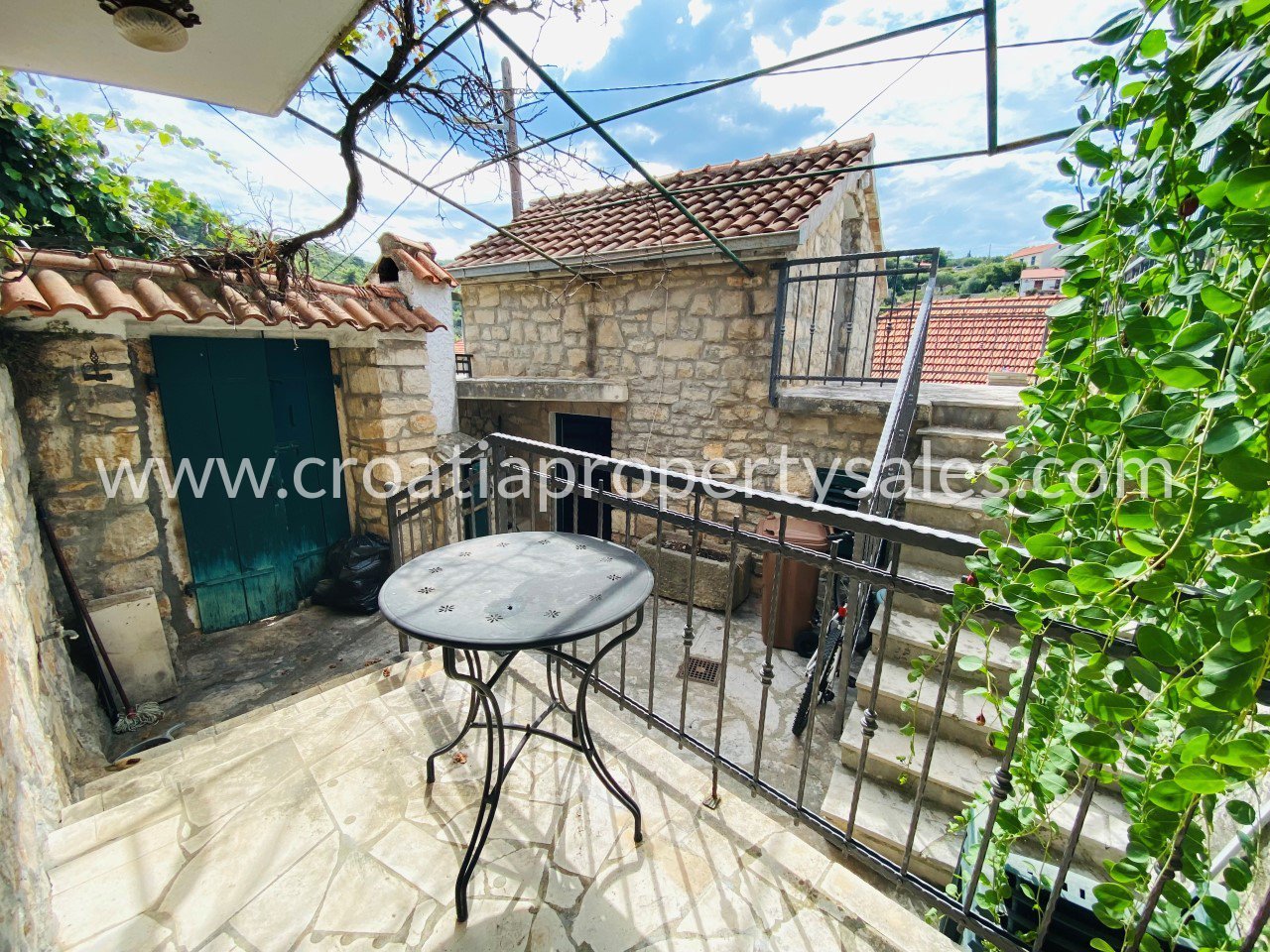 Haus Zu verkaufen - Brac - foto 1/8