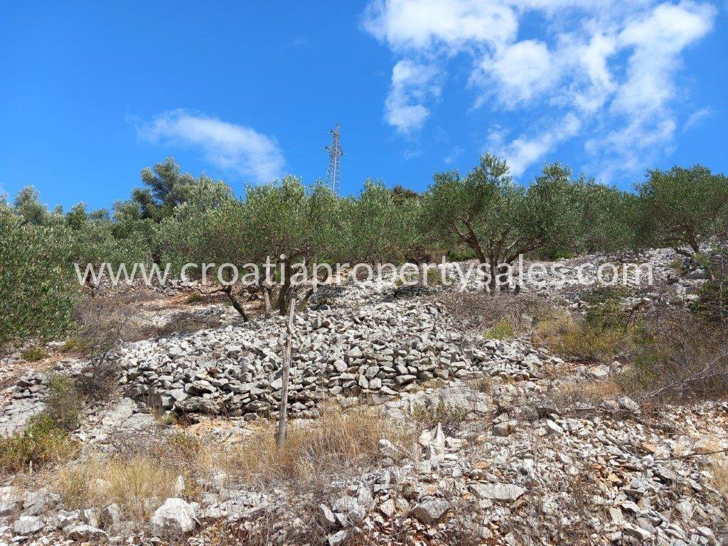 Zemljište Na prodaju -  Brac