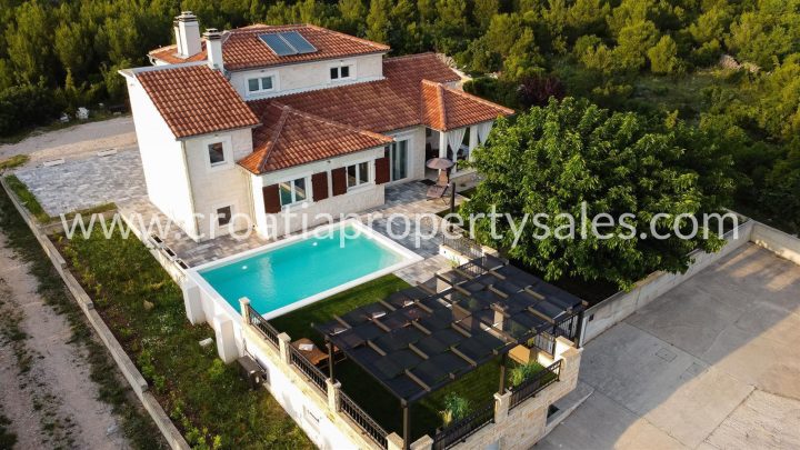 House for sale 282 m² – Sibenik