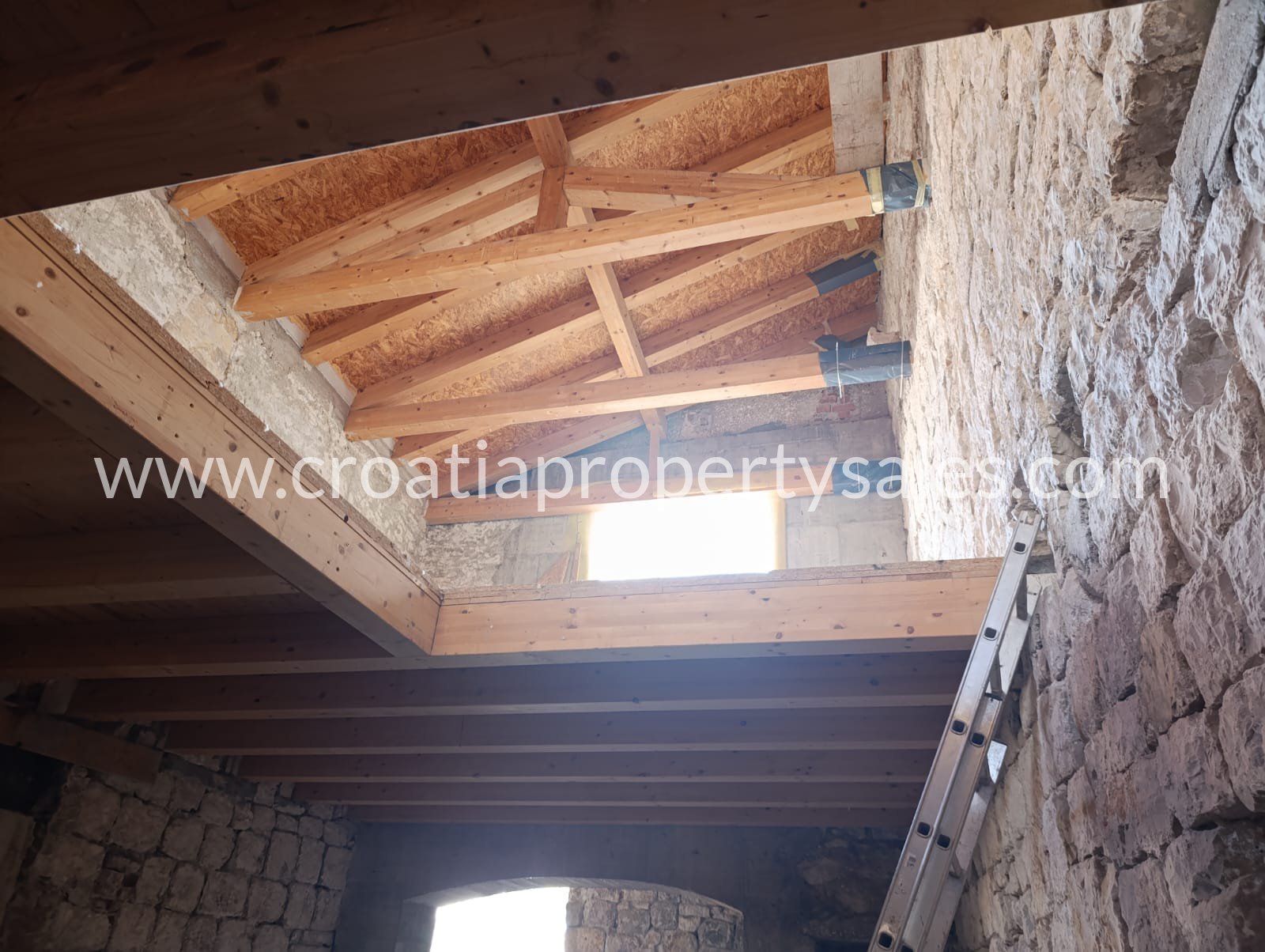 Kuća Na prodaju -  Hvar