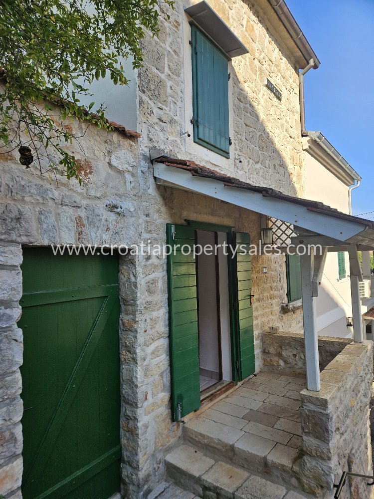 Dom Na sprzedaż -  Hvar