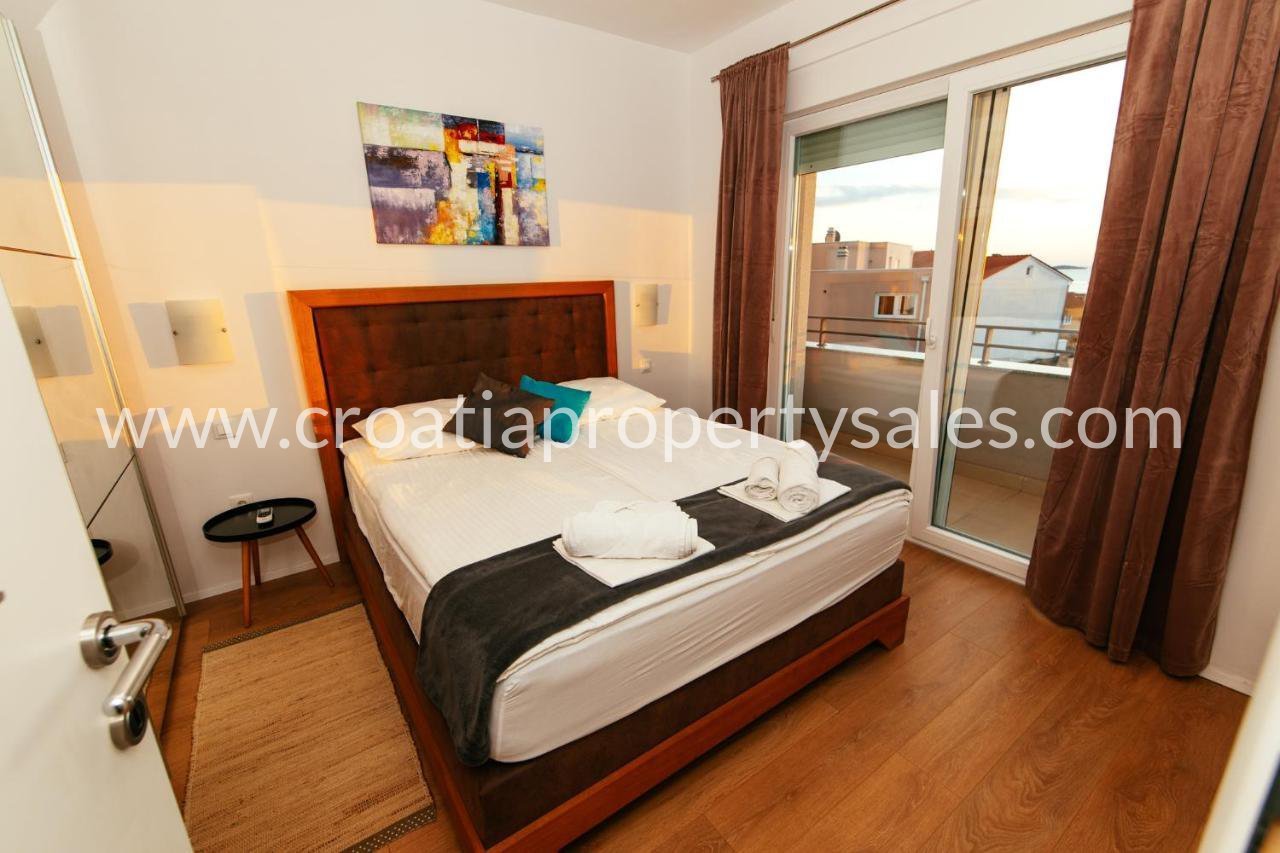 Casa In vendita - Šibensko-kninska Šibenik