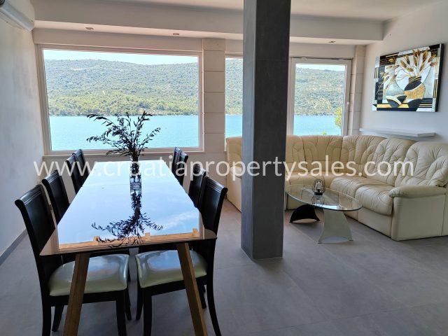 Apartma na predaj 122 m² – Trogir/Ciovo