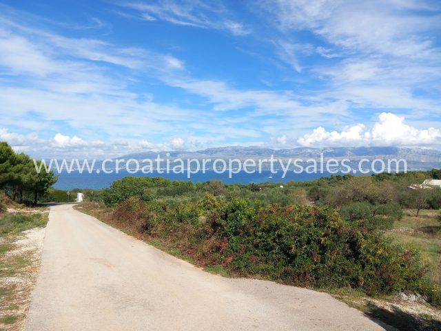 Zemljište na prodaju 5385 m² – Brac