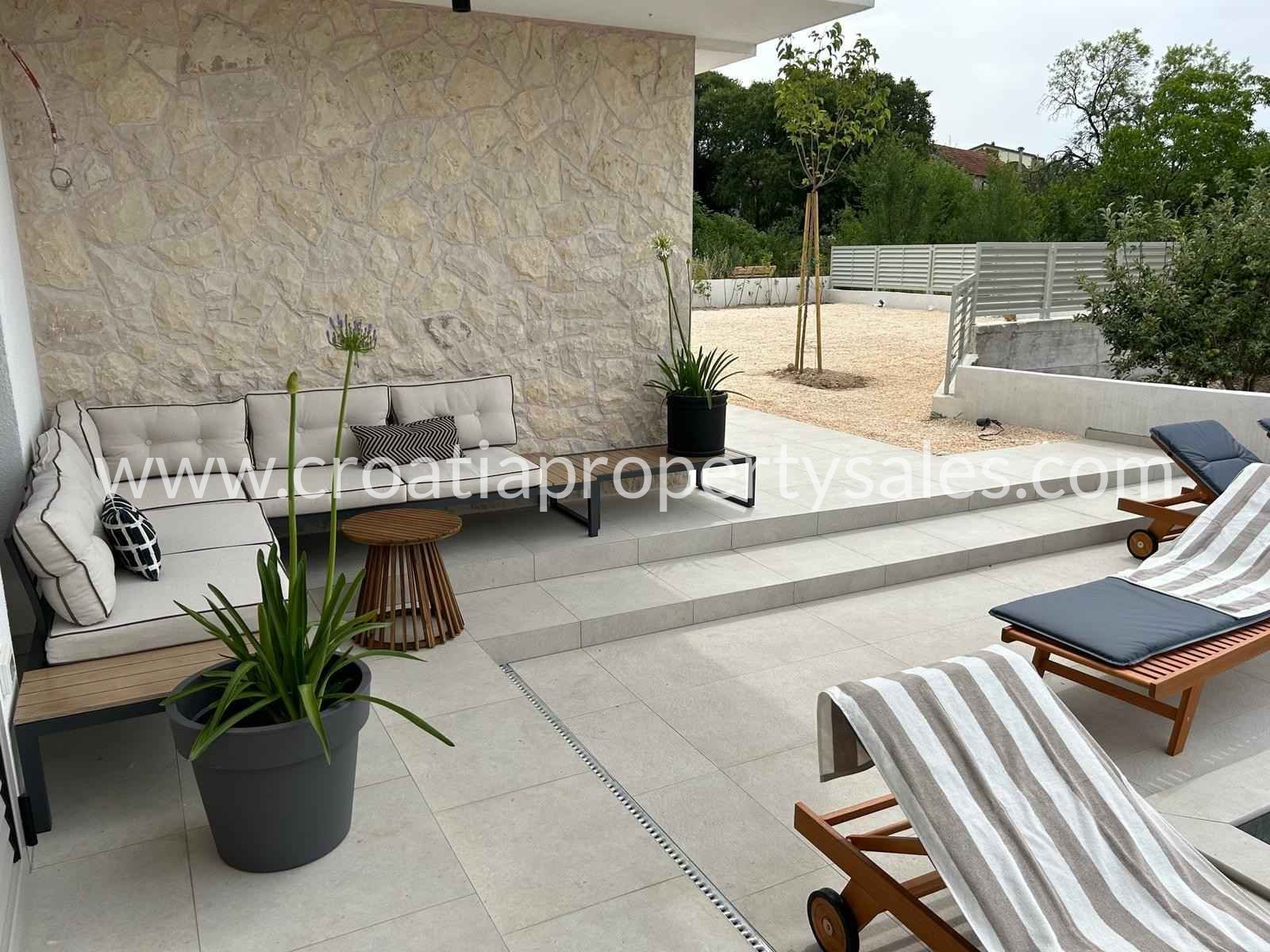 Casa In vendita - Šibensko-kninska Šibenik