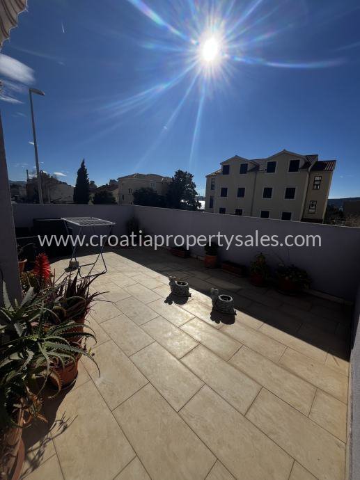 Casa In vendita - Kastela - foto 2/11