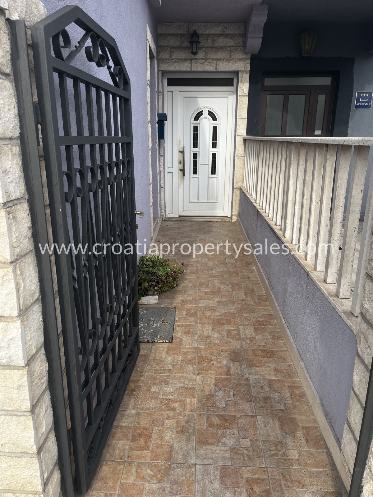 Casa In vendita - Kastela - foto 3/11
