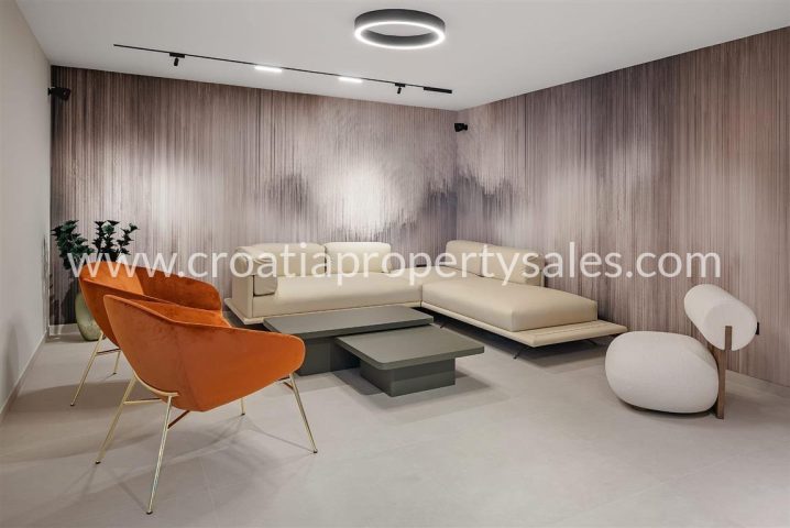 Casa In vendita - Splitsko-dalmatinska Split - foto 4/11
