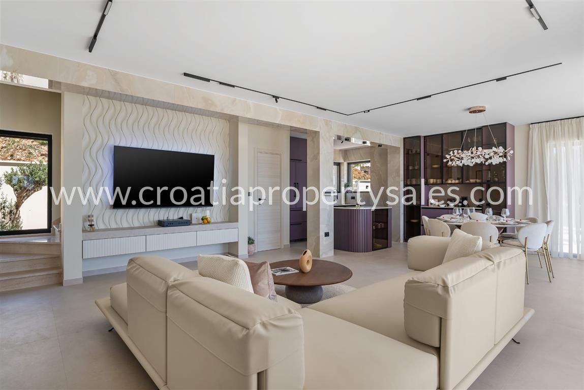 Casa In vendita - Splitsko-dalmatinska Split