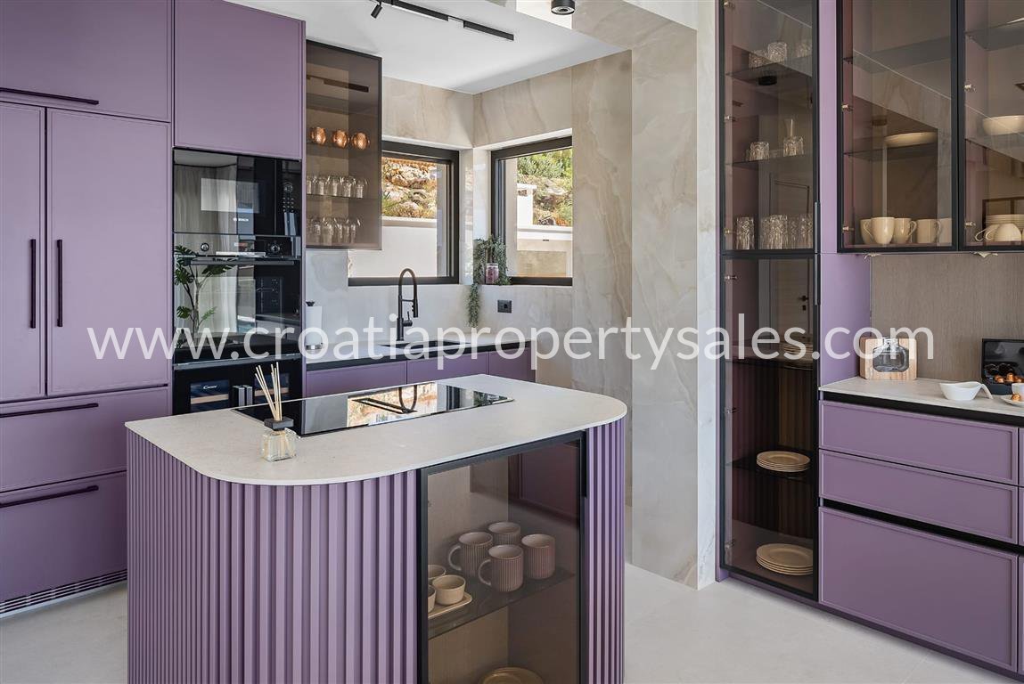 Casa In vendita - Splitsko-dalmatinska Split