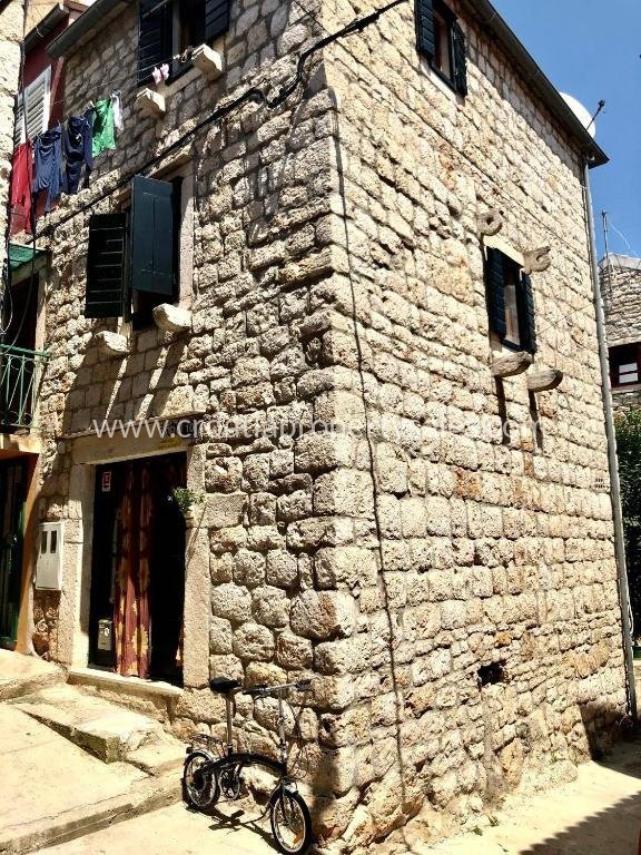 House For sale - Vis - foto 3/9