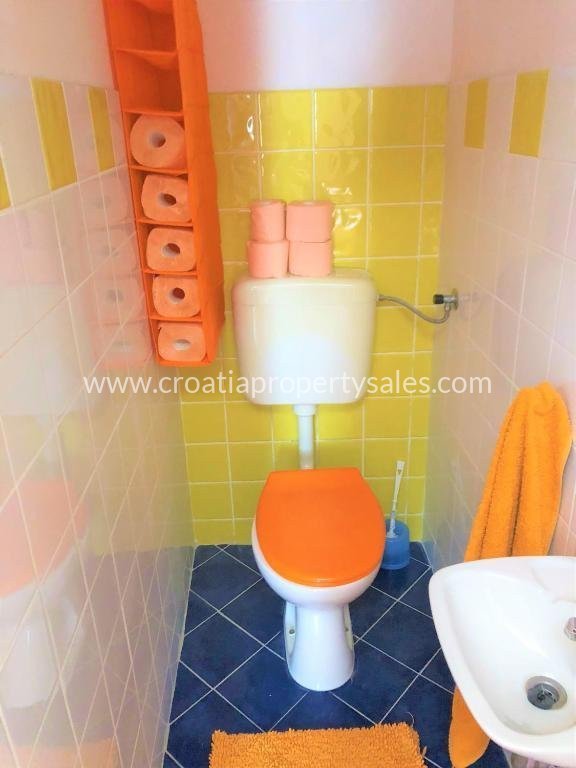 House For sale -  Vis
