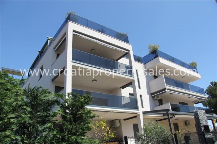 Flat For sale - šibensko-kninska šibenik - foto 2/15