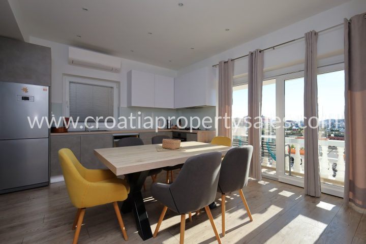 House For sale - šibensko-kninska šibenik - foto 2/8