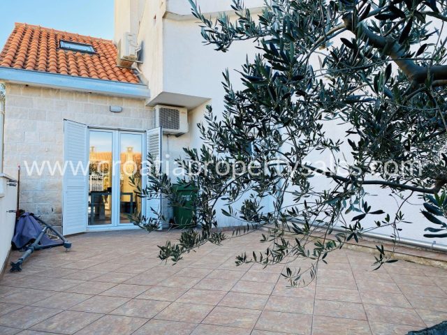 Hiša na predaj 43 m² – Brac