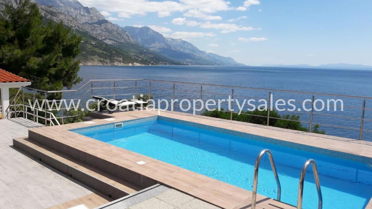 Dom Na predaj - Omis - foto 1/13