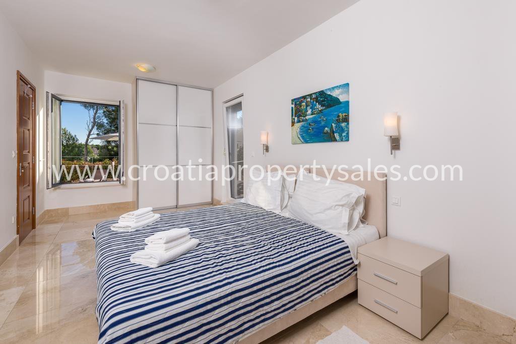 Appartement À vendre -  Brac