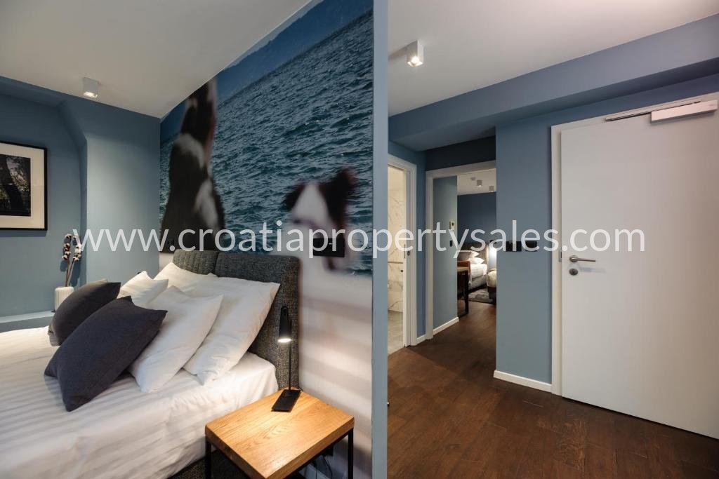 Casa In vendita - Splitsko-dalmatinska Split