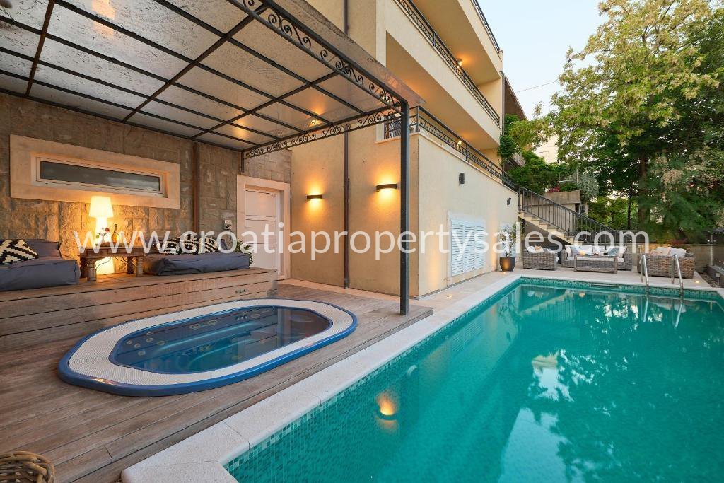 Casa In vendita - Splitsko-dalmatinska Split - foto 4/13